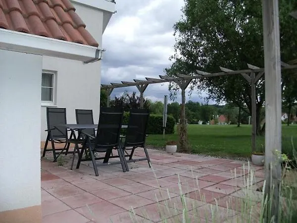 Holiday home Vakantiepark Chateau Cazaleres Daumazan-sur-Arize